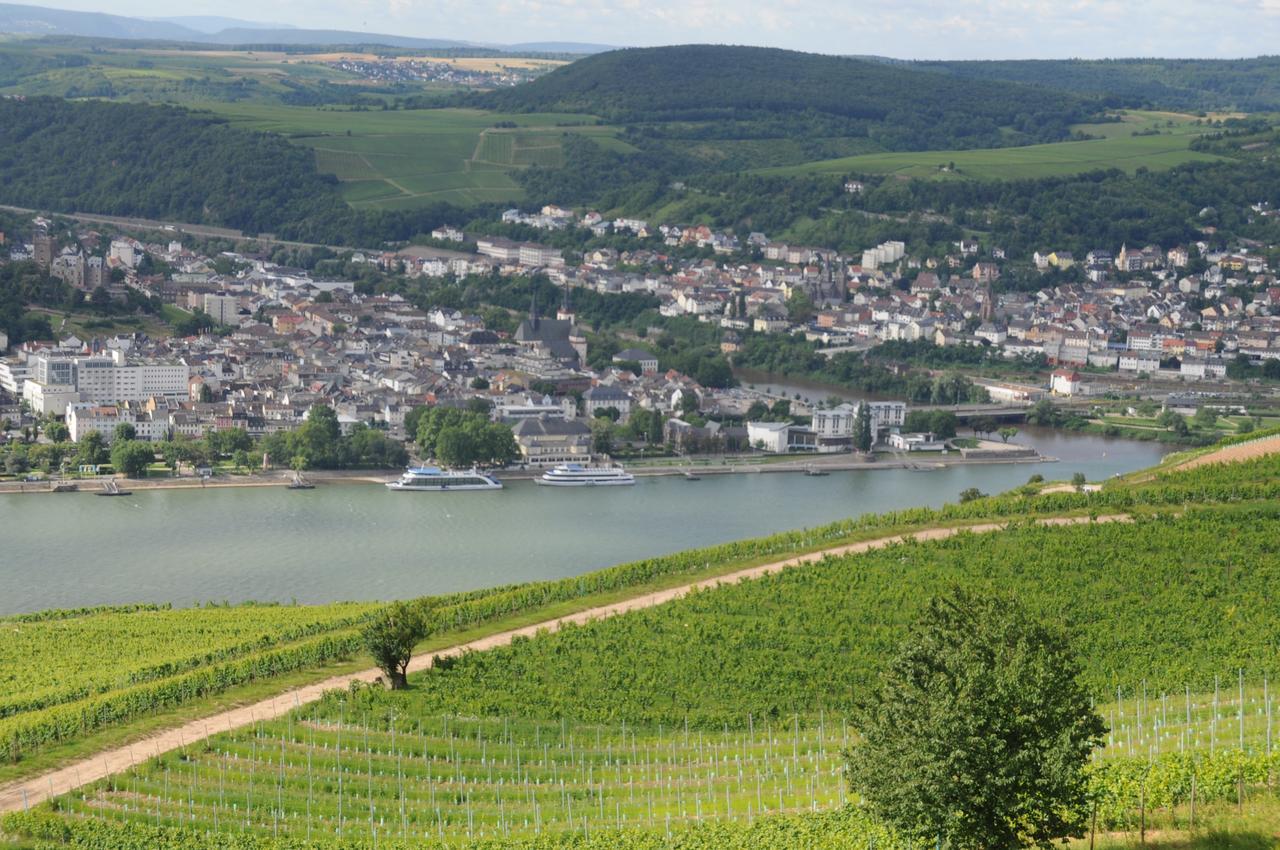 Hotel Krone Rüdesheim Rüdesheim am Rhein Exterior foto